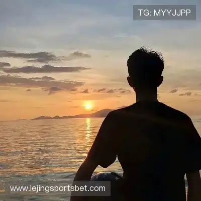雷波骁